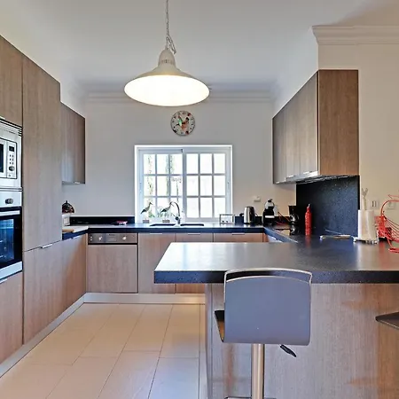 Casa De Apra By Portucasa *