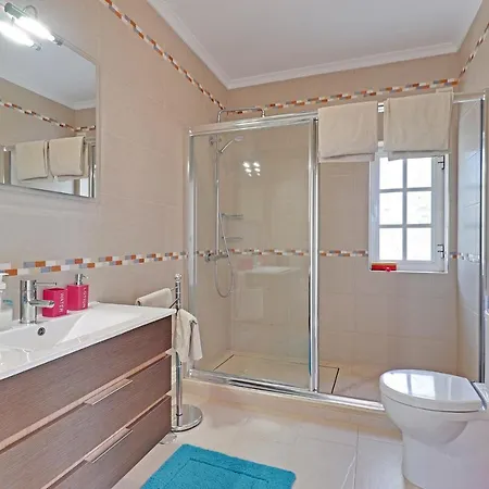 ヴィラ Casa De Apra By Portucasa